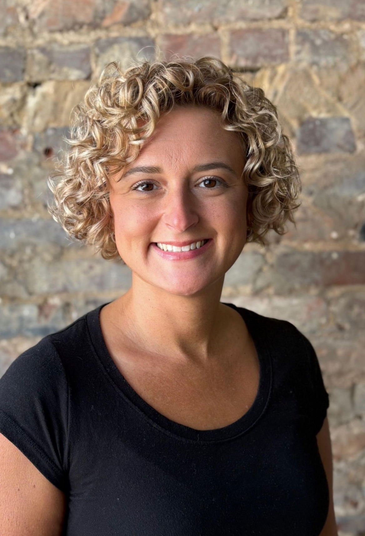 general manager - roxie haynes