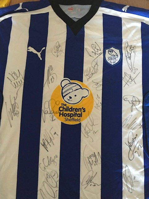 shirt with signatures