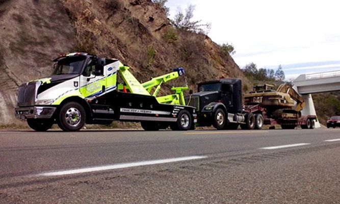 Grúas Gale - Grúa Titan