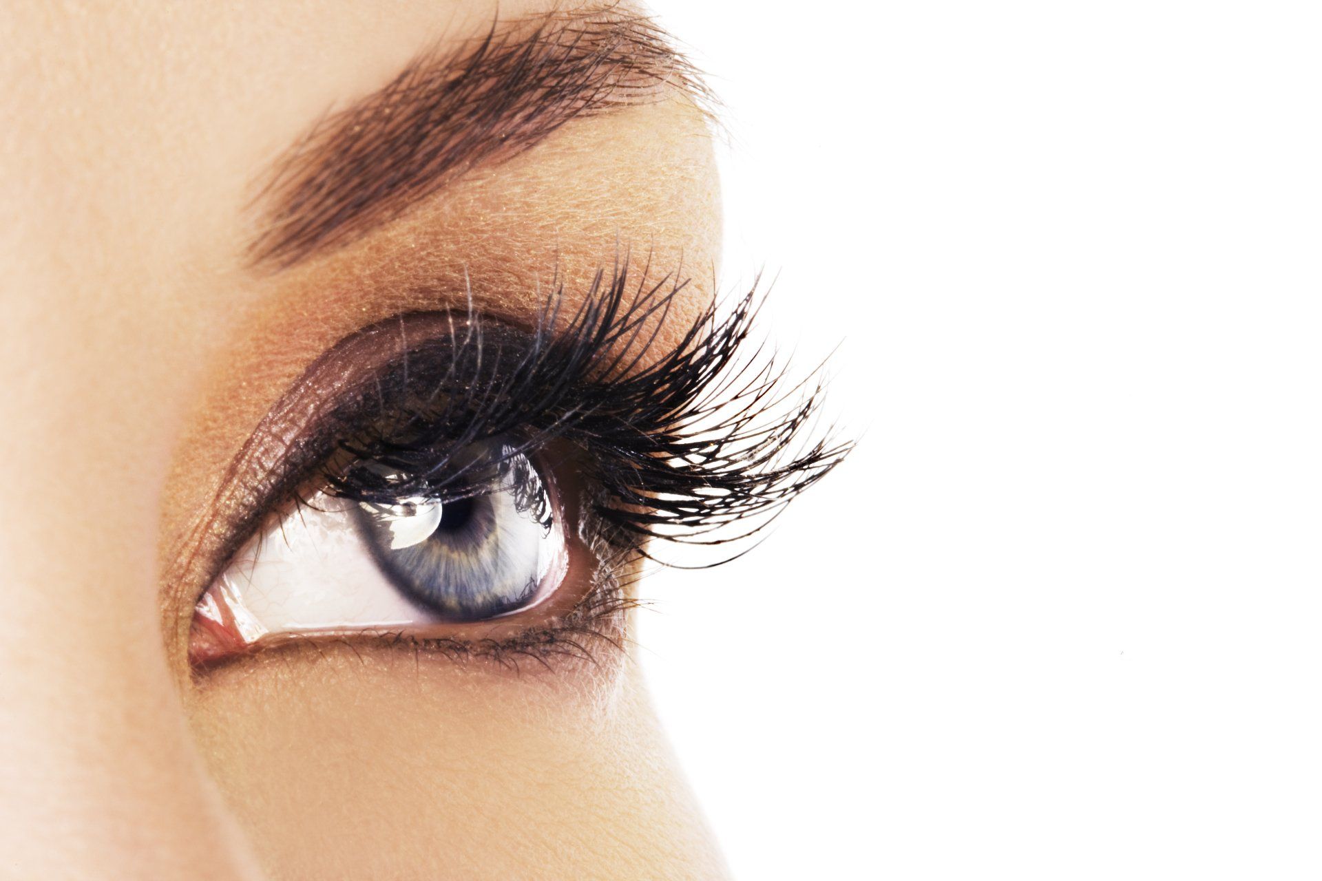 well defined eyes