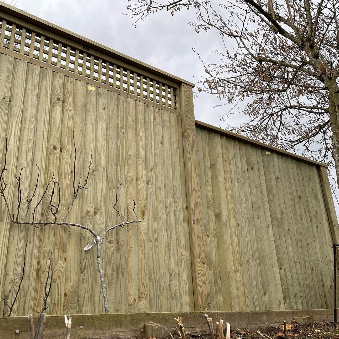 Garden Fence Installers | Sheffield Fencing