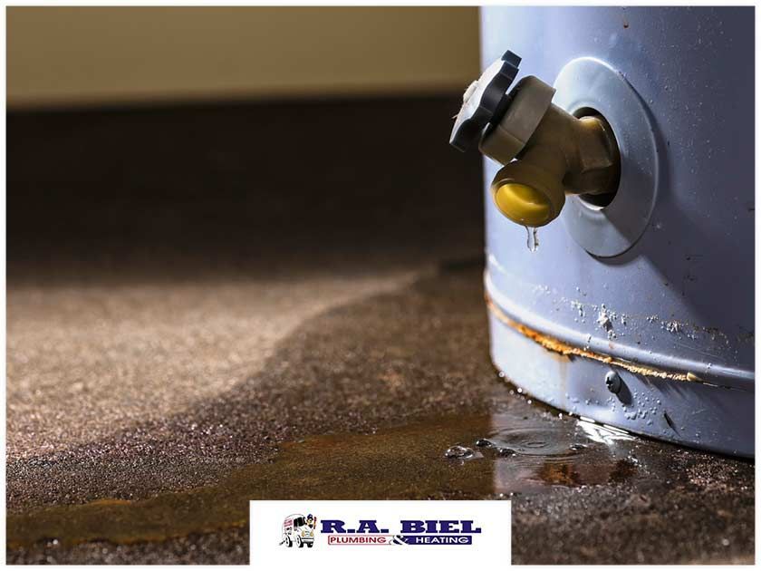 How to Effectively Deal with a Water Heater Leak