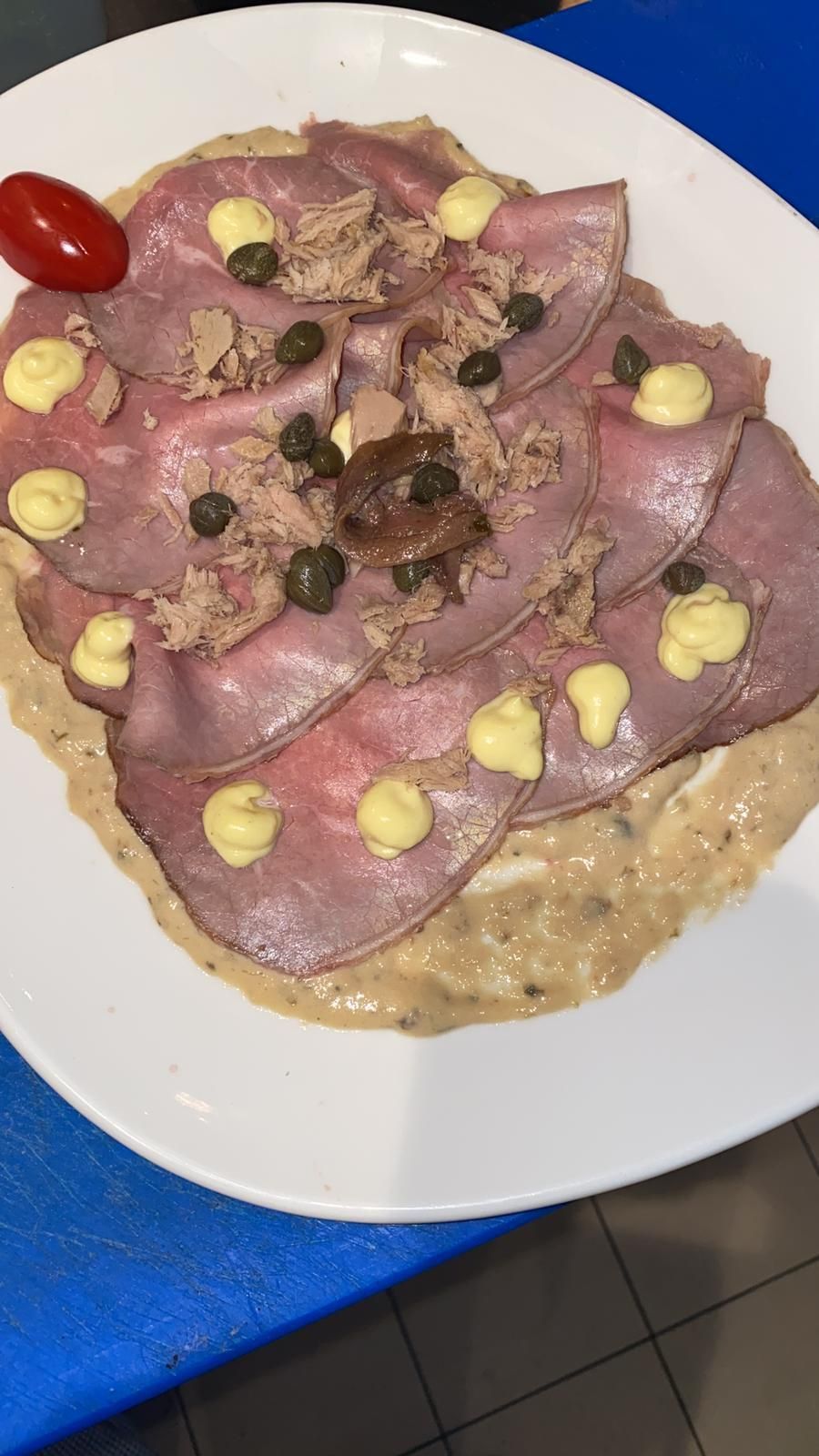 vitello tonnato