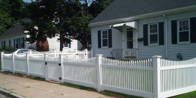 Spaced Picket 4 — Fence Contractor in Dedham, MA