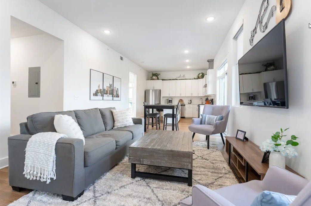 Music City Nashville Rental Living Room 2