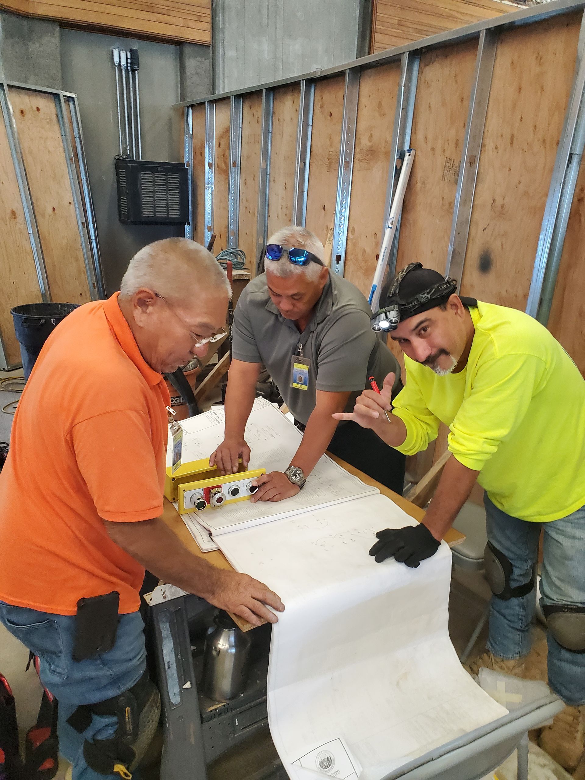 Craig Keoni and Ikaika – Puunene, HI - Hawaii Electrical Solutions LLC