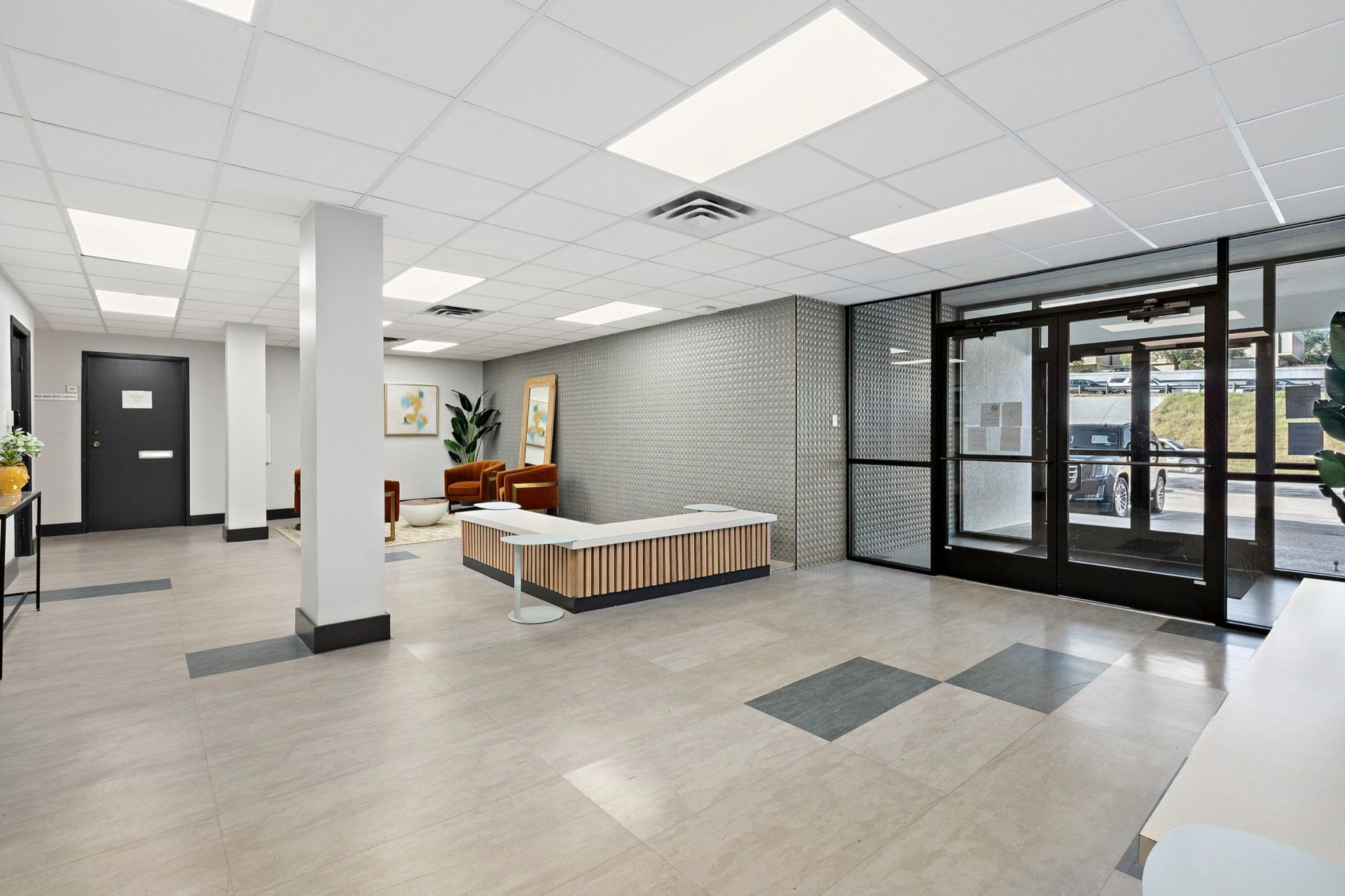 About Us and link to About us page