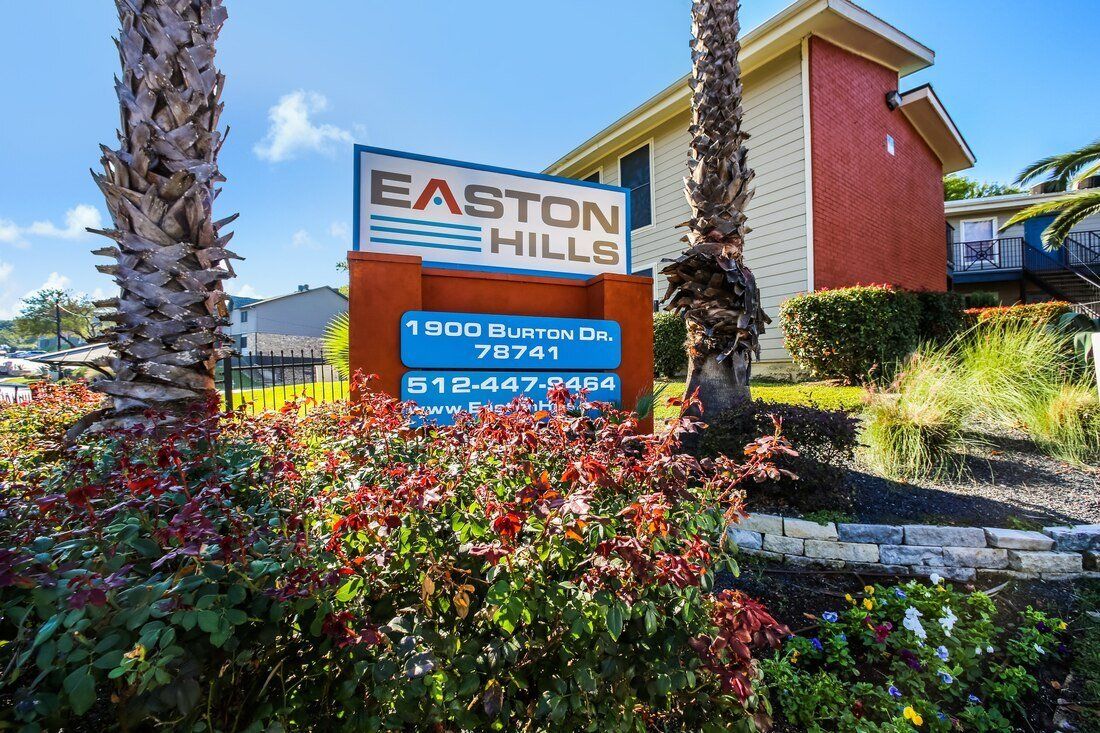 EASTON   HILLS and link to website