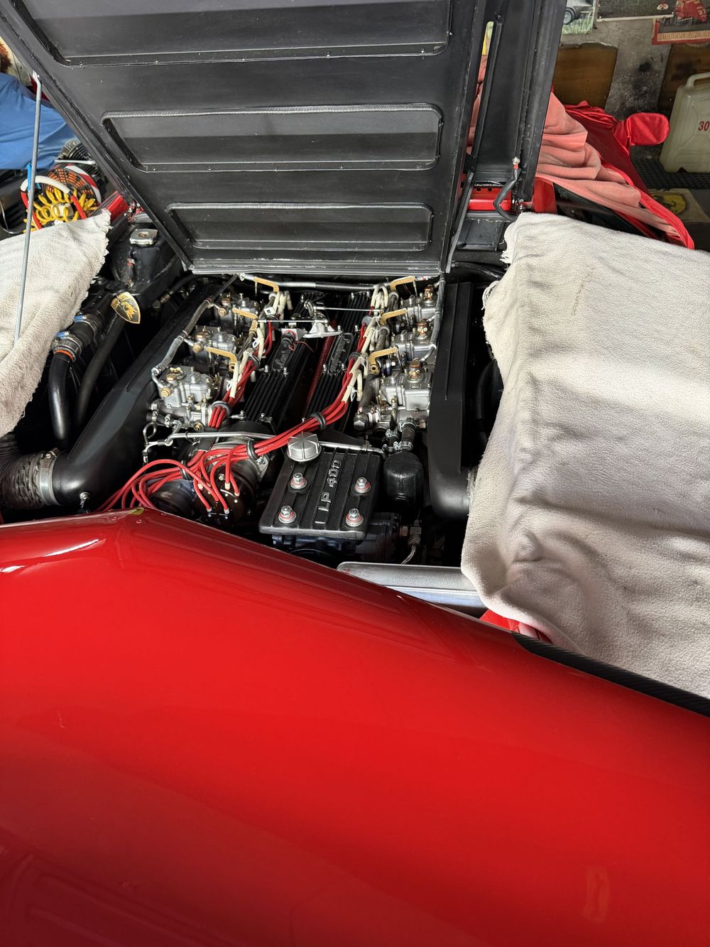 restauro Ferrari - prima e dopo