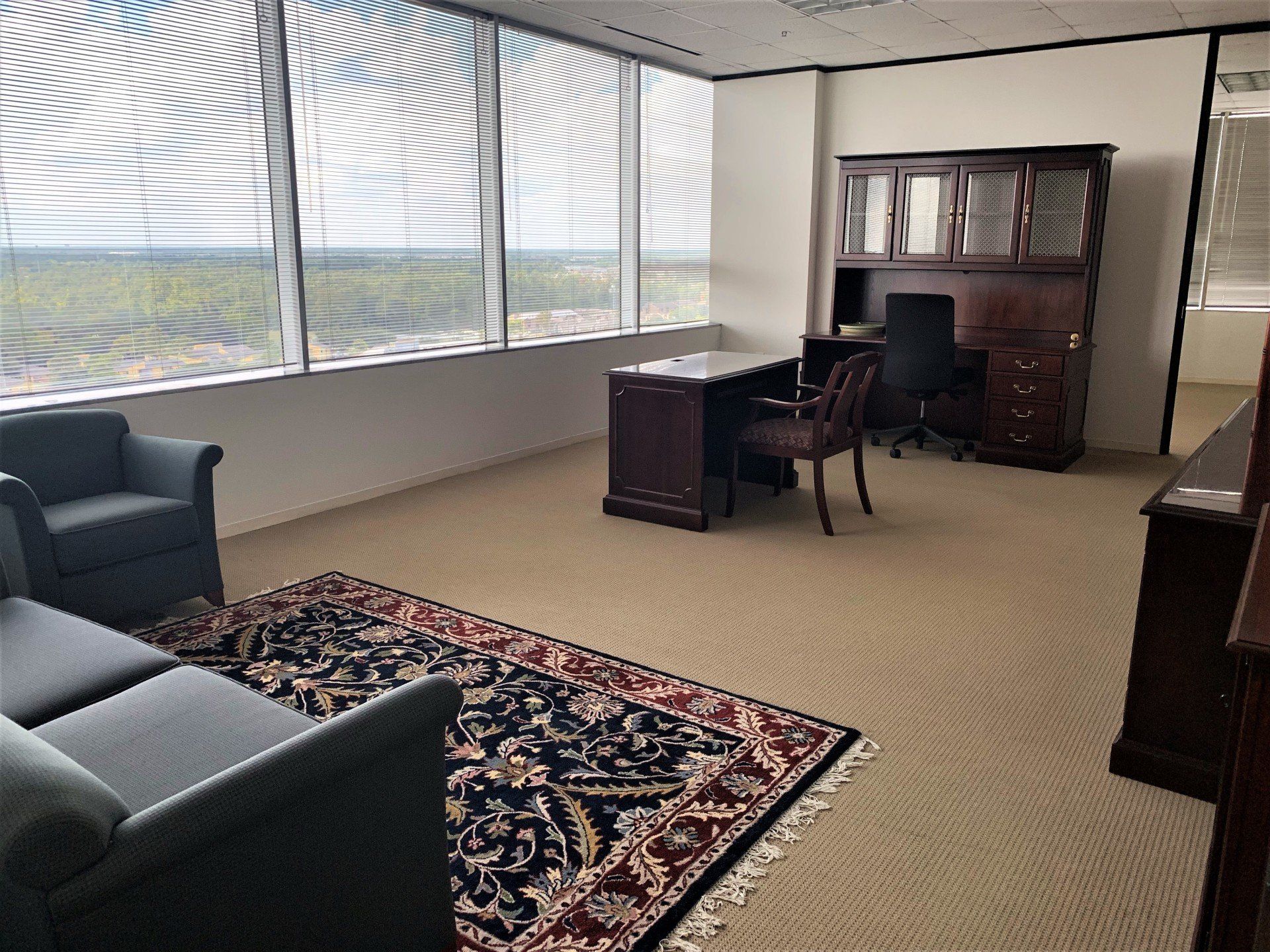 Glenborough Office Space Building 100 Glenborough Dr Houston, TX 77060