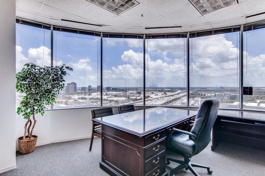 Office space North Houston Texas