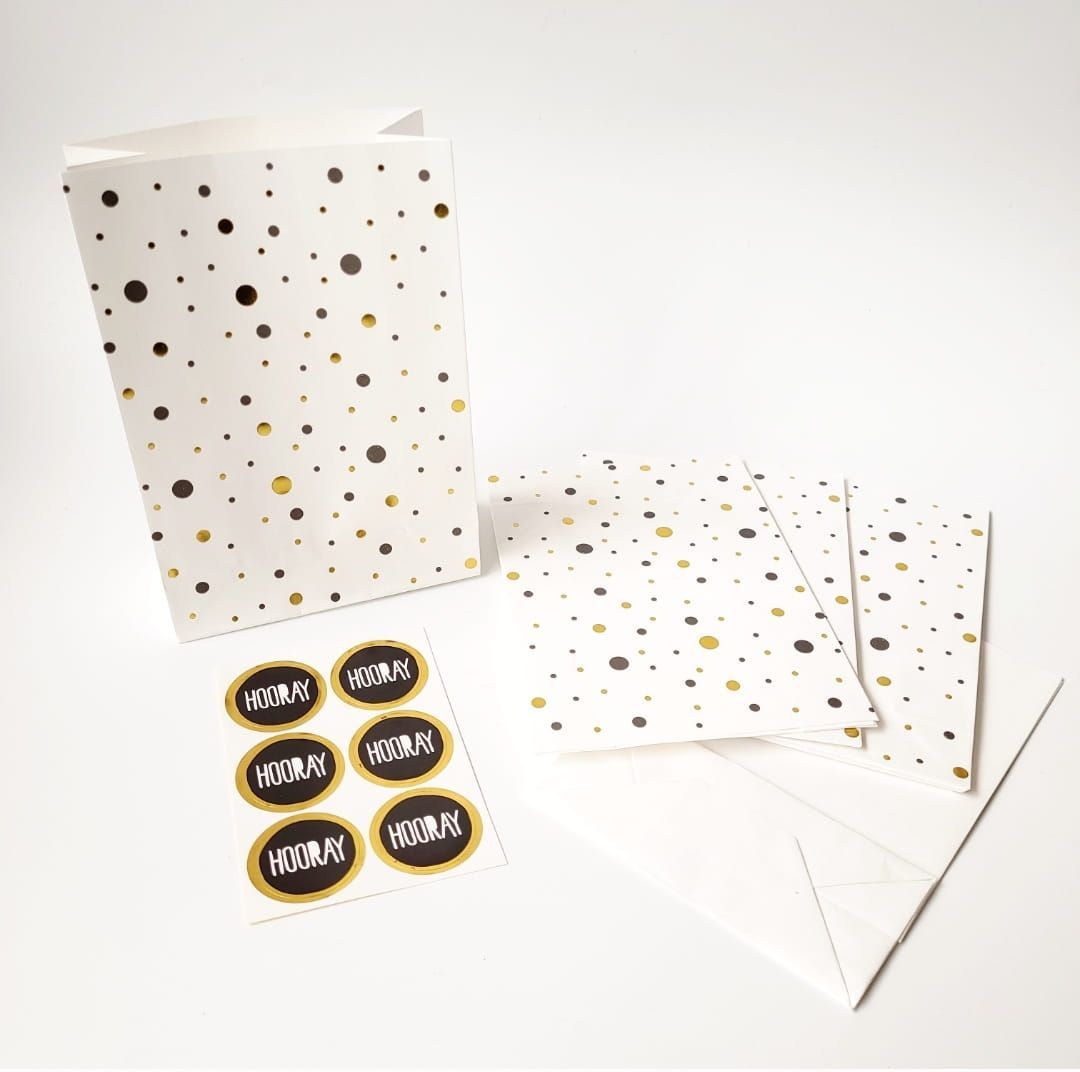 Uitdeelzakje zwart met goud confetti (set van 6 stuks)