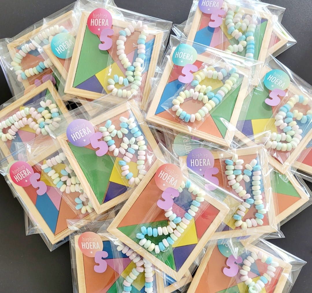 Traktatiepakketje Tangram Snoepketting (per stuk)