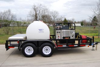 Keep Your Car Clean Between Washes - Washing Equipment of Texas