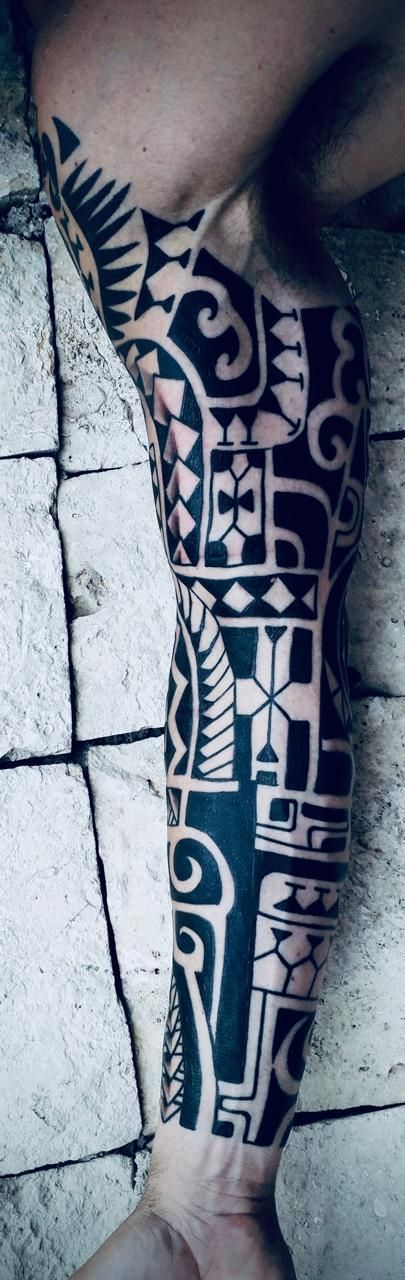 COLECTIVO HUNAB-KU TATTOO