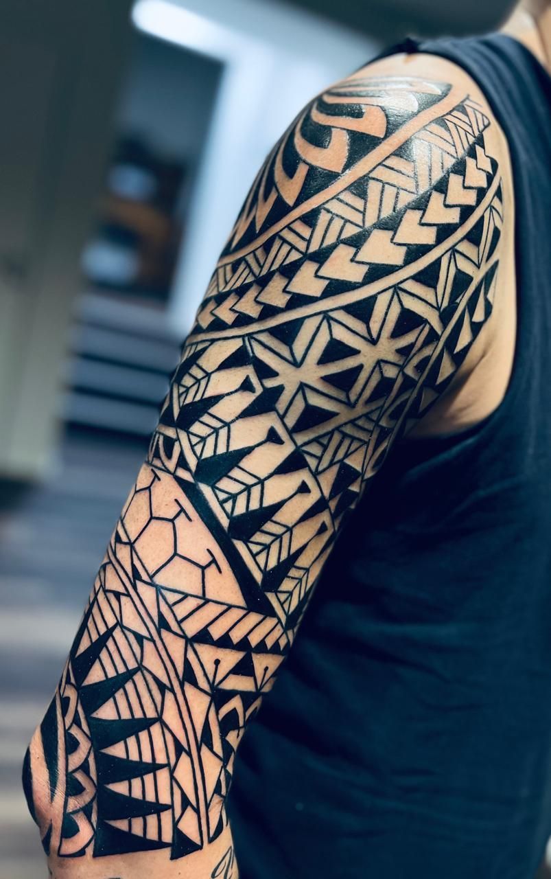 COLECTIVO HUNAB-KU TATTOO