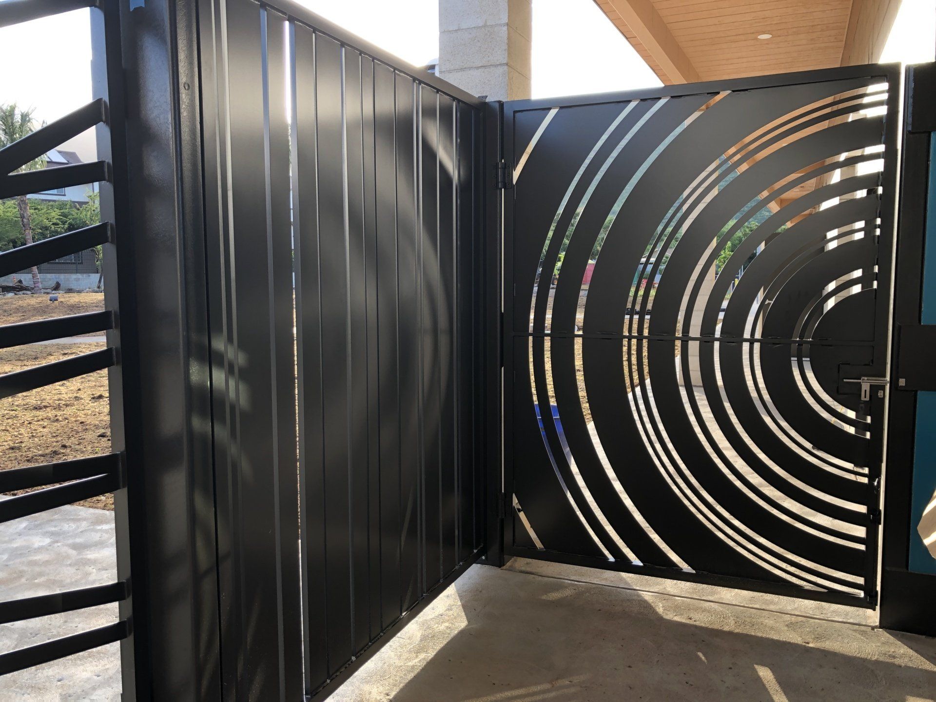 Agnes Kalaniho'okaha Cape Black Steel Gates - Kapolei, HI - Pac Pro Hawaii