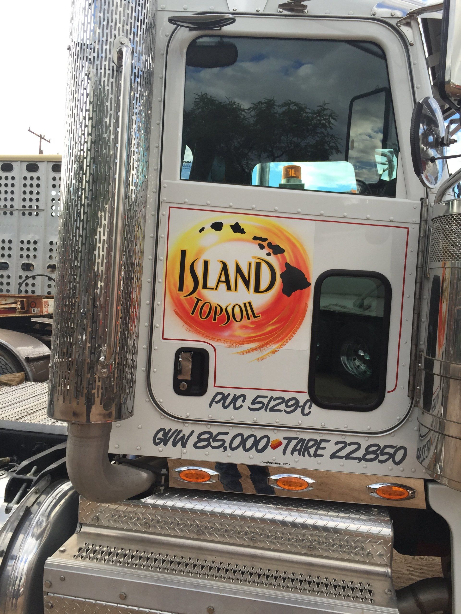 Island Topsoil Vehicle Decals - Kapolei, HI - Pac Pro Hawaii