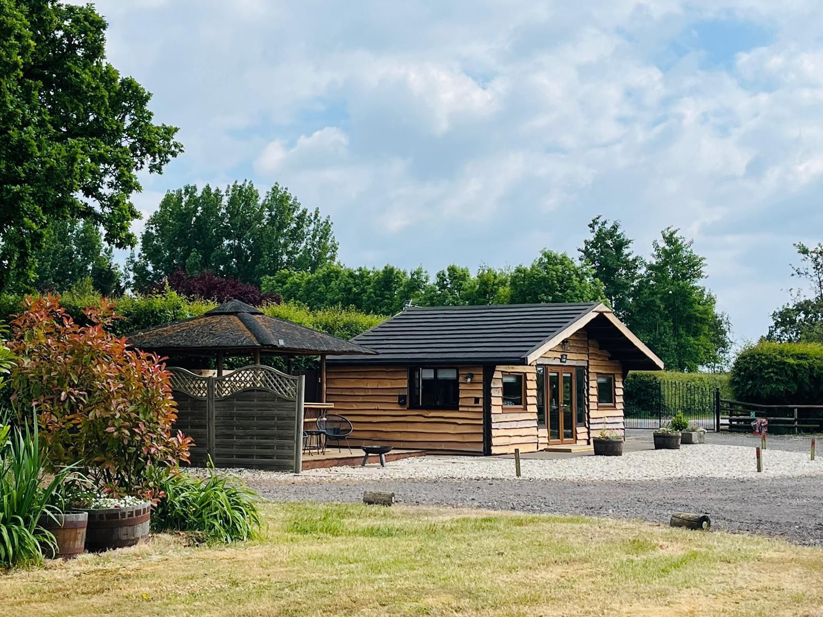 Luxury Self Catering Camping Lodge | Sleeps 3