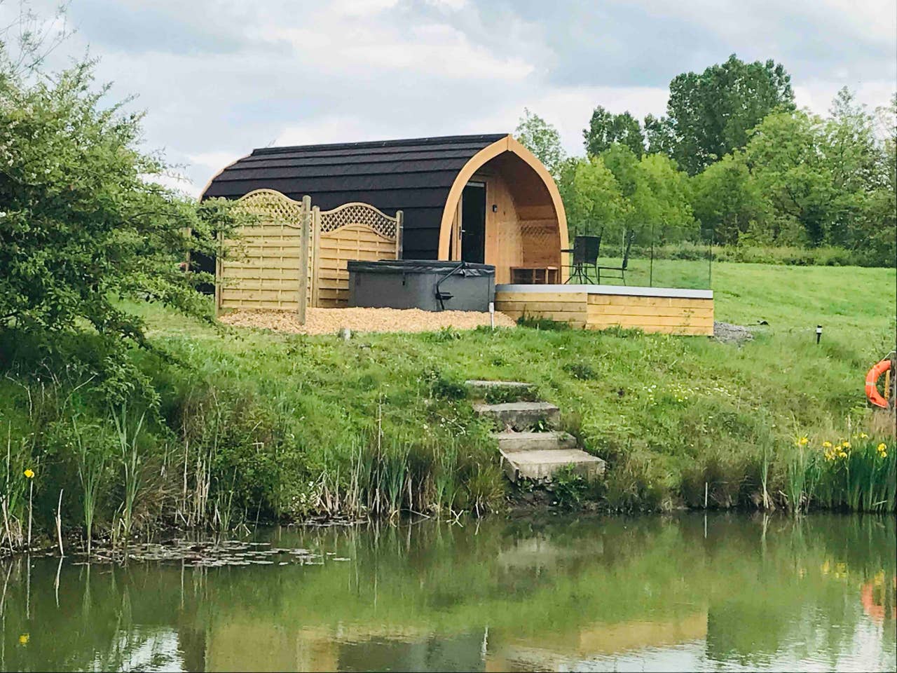 Luxury Self Catering Camping PODS, Bristol, Bath & Cotswolds