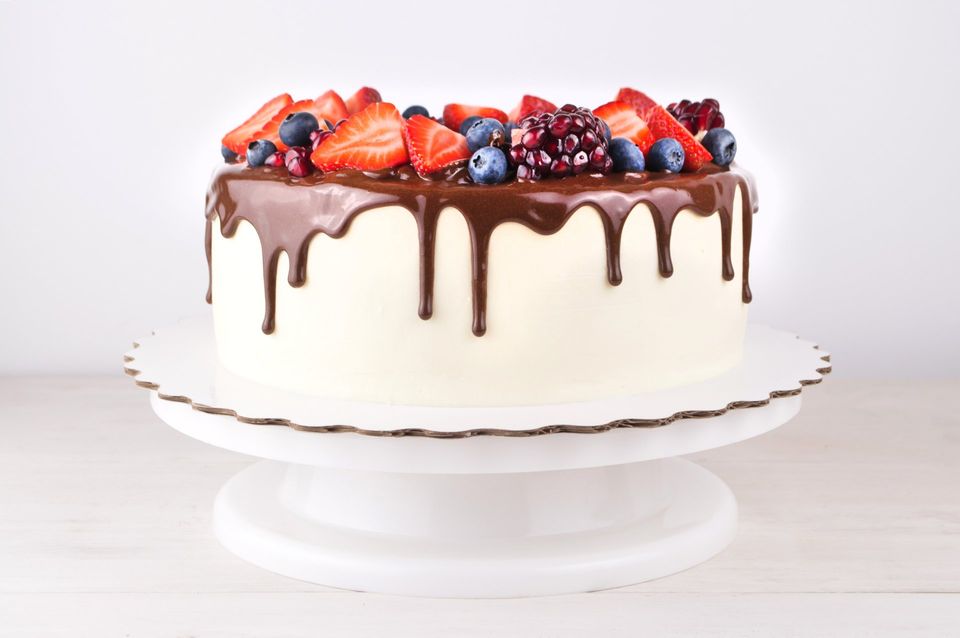 White Chocolate Cake - Bakeshop in DFW Airport , TX