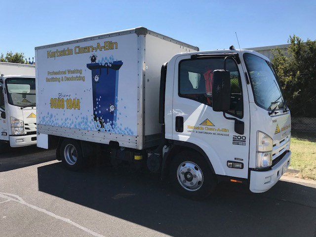 kerbside clean-a-bin truck