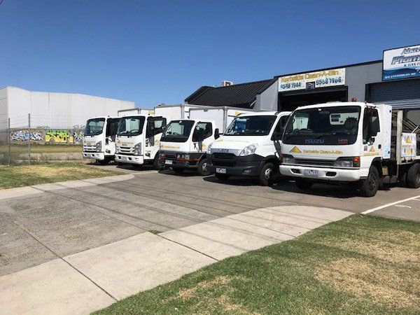 five bin cleaning trucks