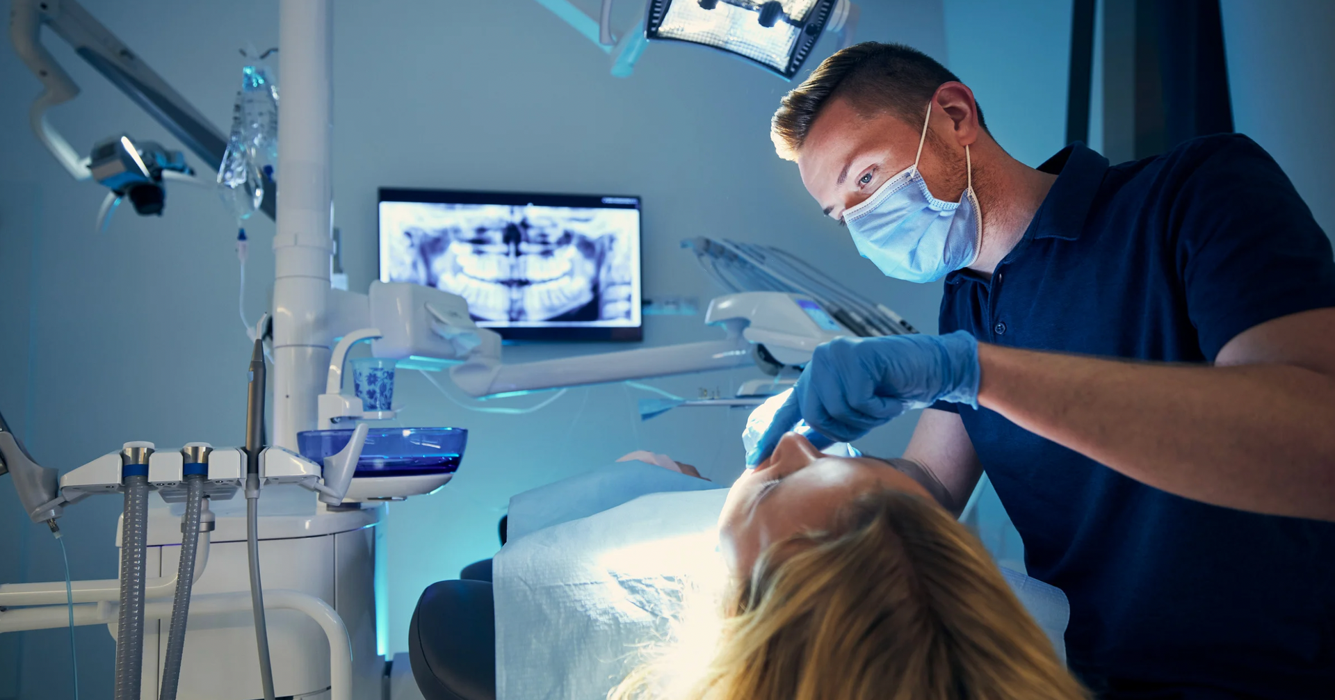 3 Benefits of Seeking a Surgical Specialist to Place Your Dental Implant