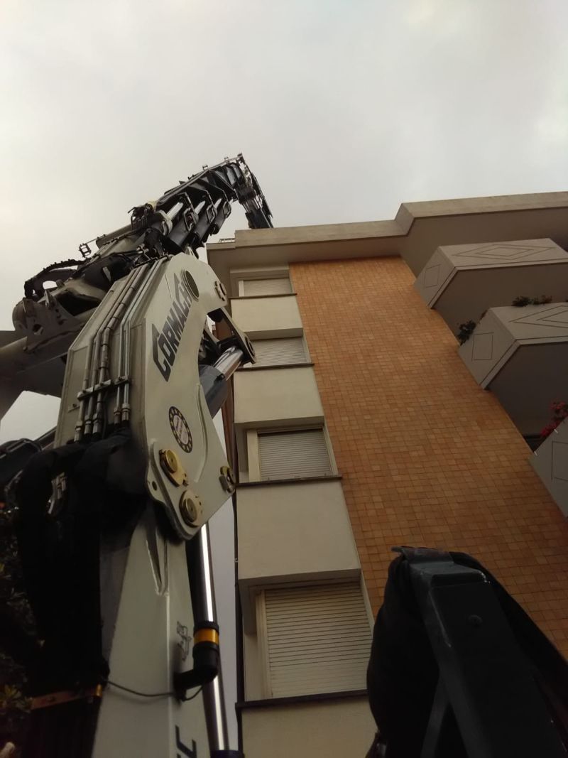 Piattaforma aerea per palazzo alto