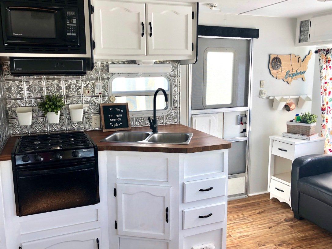 Portable Kitchen — Sterling, CO — Town Square Realty