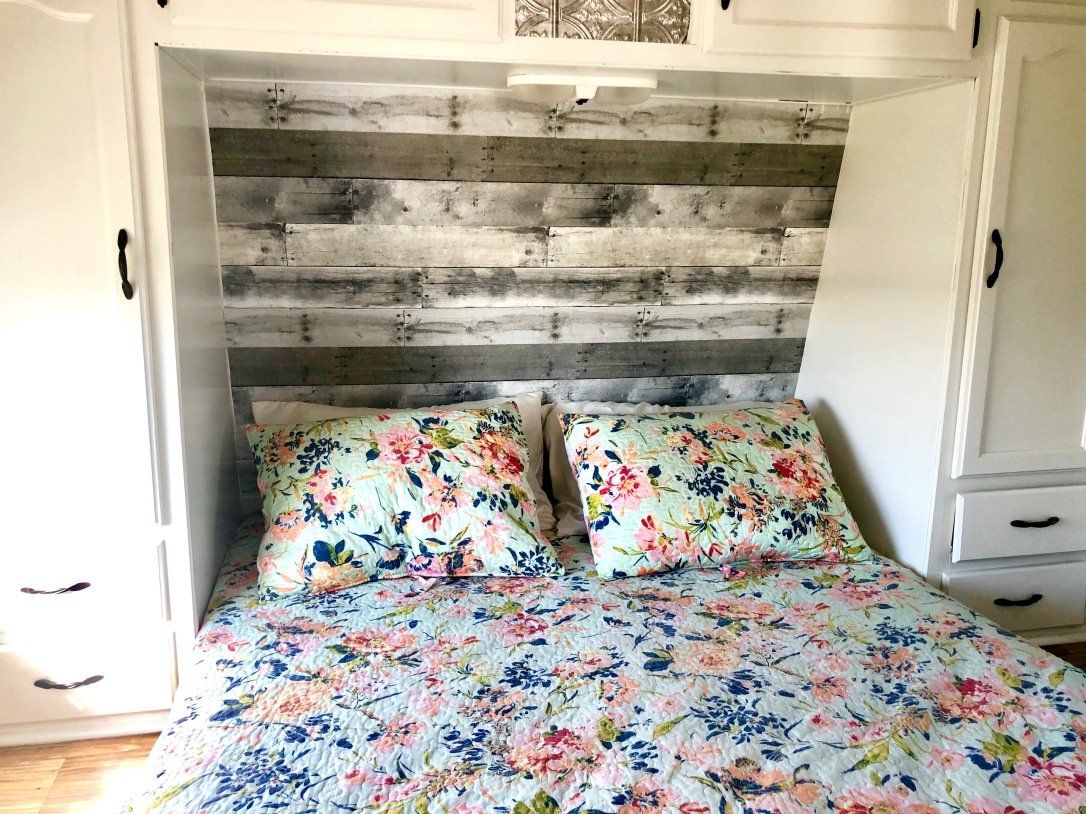 Floral Bed — Sterling, CO — Town Square Realty