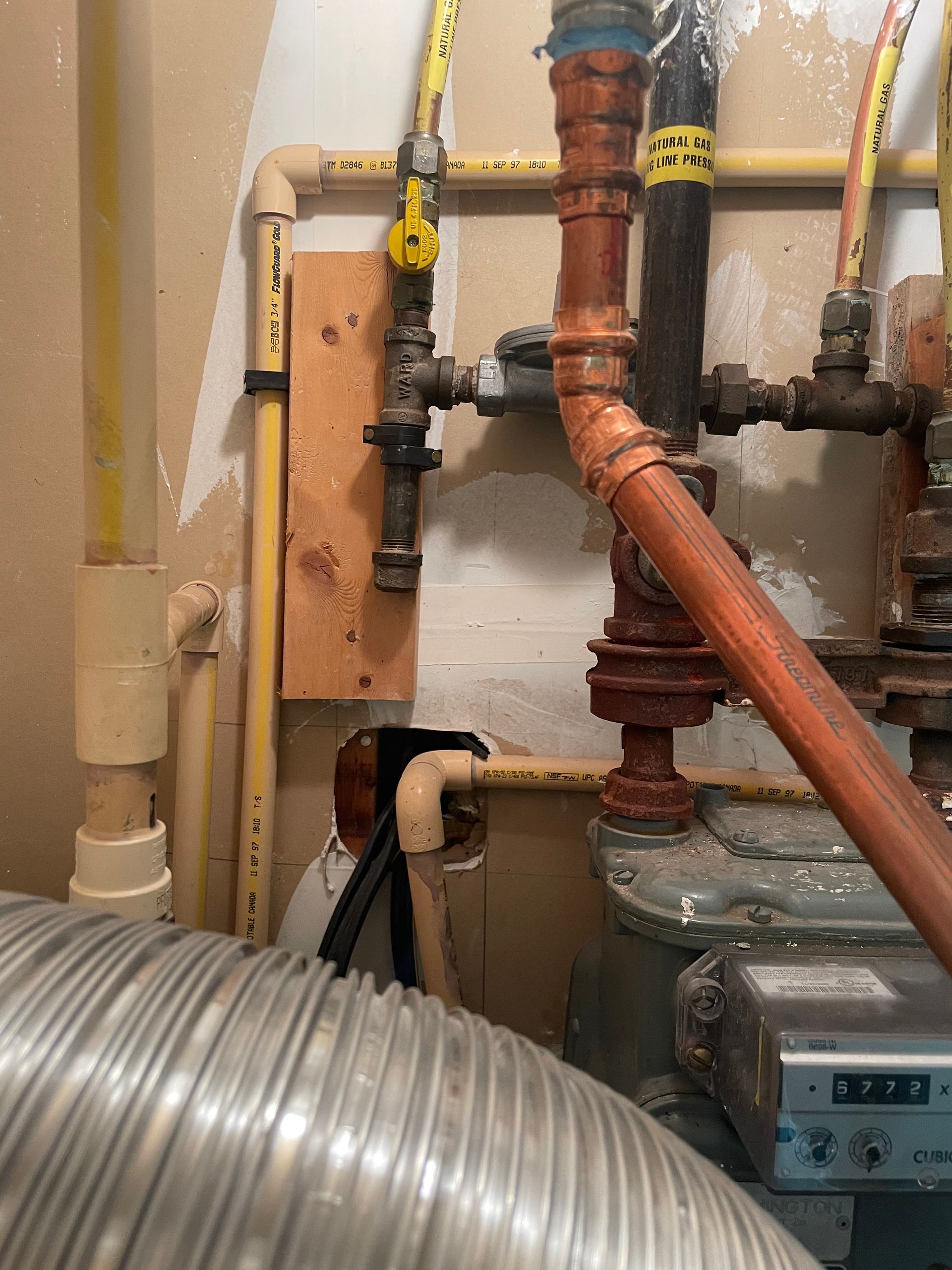 do-plumbers-do-gas-lines-i-fix-pipe