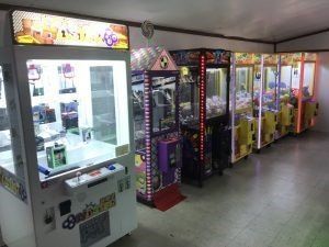 claw machines 