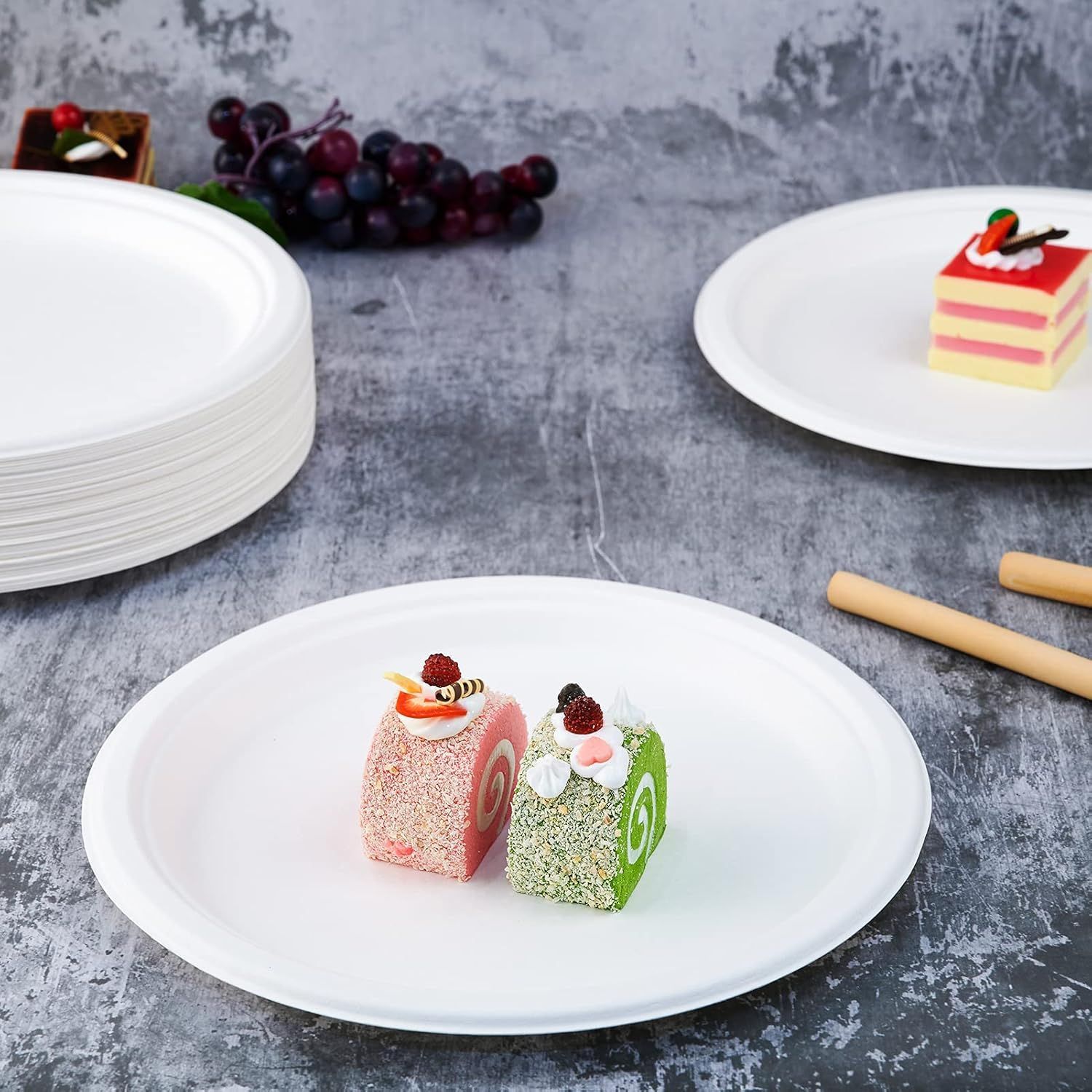 Paper cup raw materials paper plates materials is used in making disposable paper plates/tray