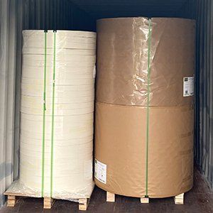 Loading PE coated paper rolls and bottom rolls for paper cups/bowl manufacturing