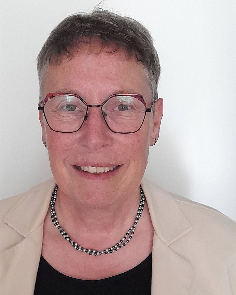 Tineke Domburg