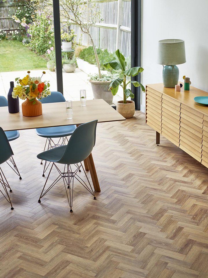 Amtico Flooring Dining room