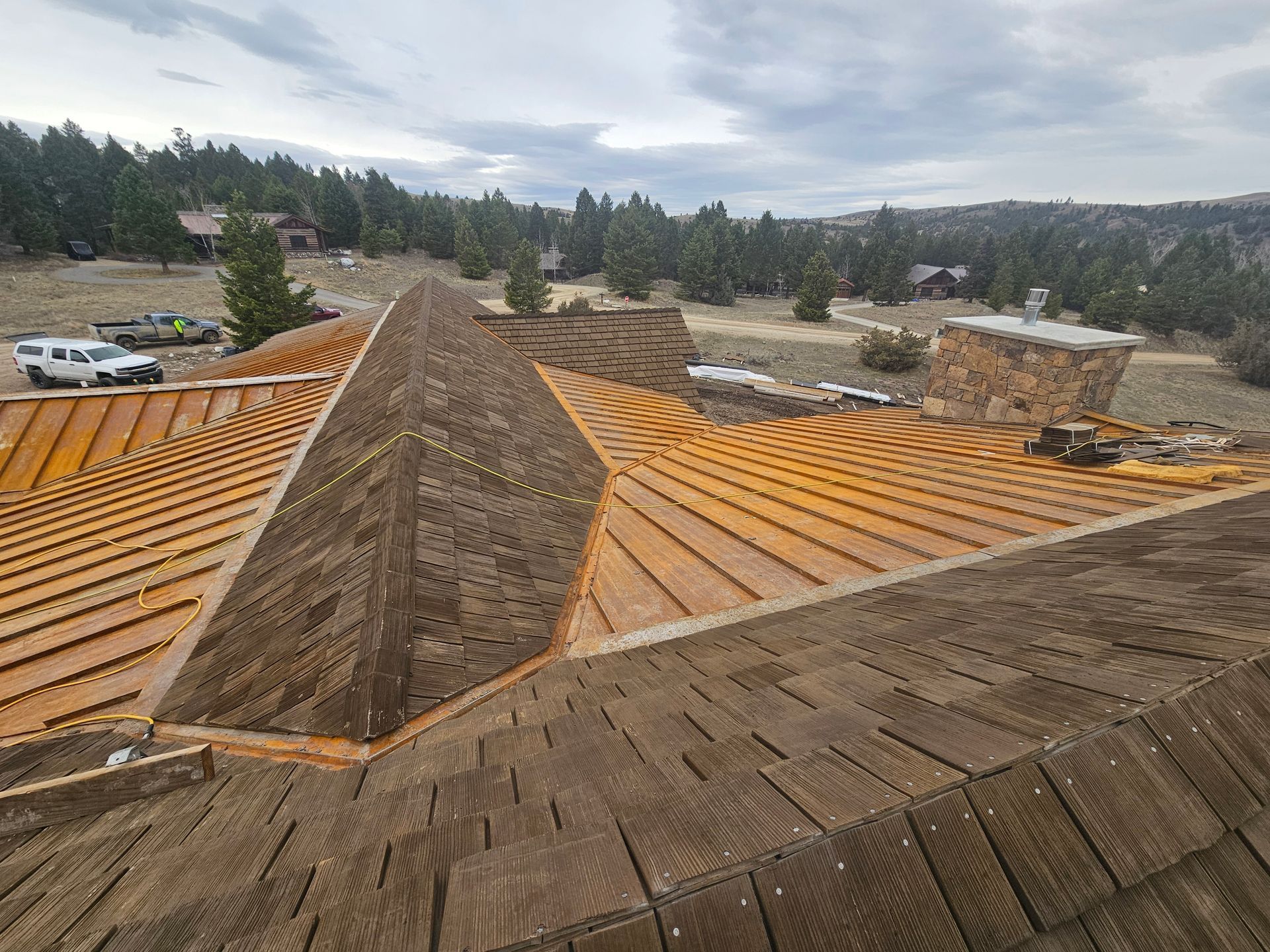 get connected with a top-rated roofing contractor in Billings Montana today for free quotes