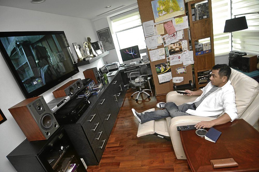 Cabalen president Maritel Nievera with architect Popi Laudico at Cabalen Robinson's Place.