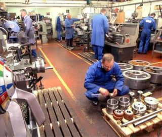 Hydraulic cylinders - Smethwick, West Midlands - 24-7 Engineering - Fabrication