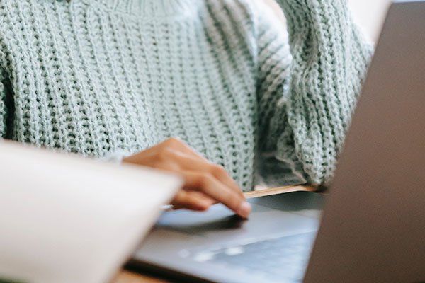 a lady getting the latest news and updates on her inbox Truth Tara™