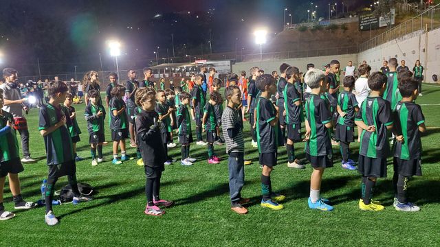 ESCOLA DE FUTEBOL DE DIA DE SÁBADO 