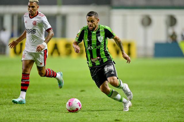 Corinthians é superado pelo Flamengo fora de casa pelo Brasileirão