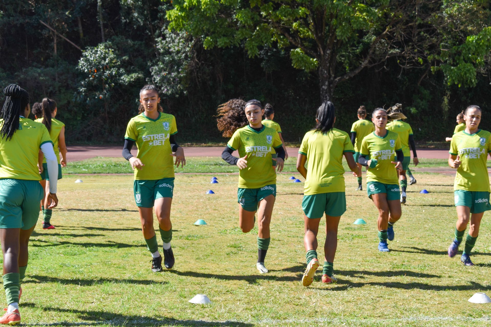 Spartanas finalizam preparação para confronto contra Nacional VRB