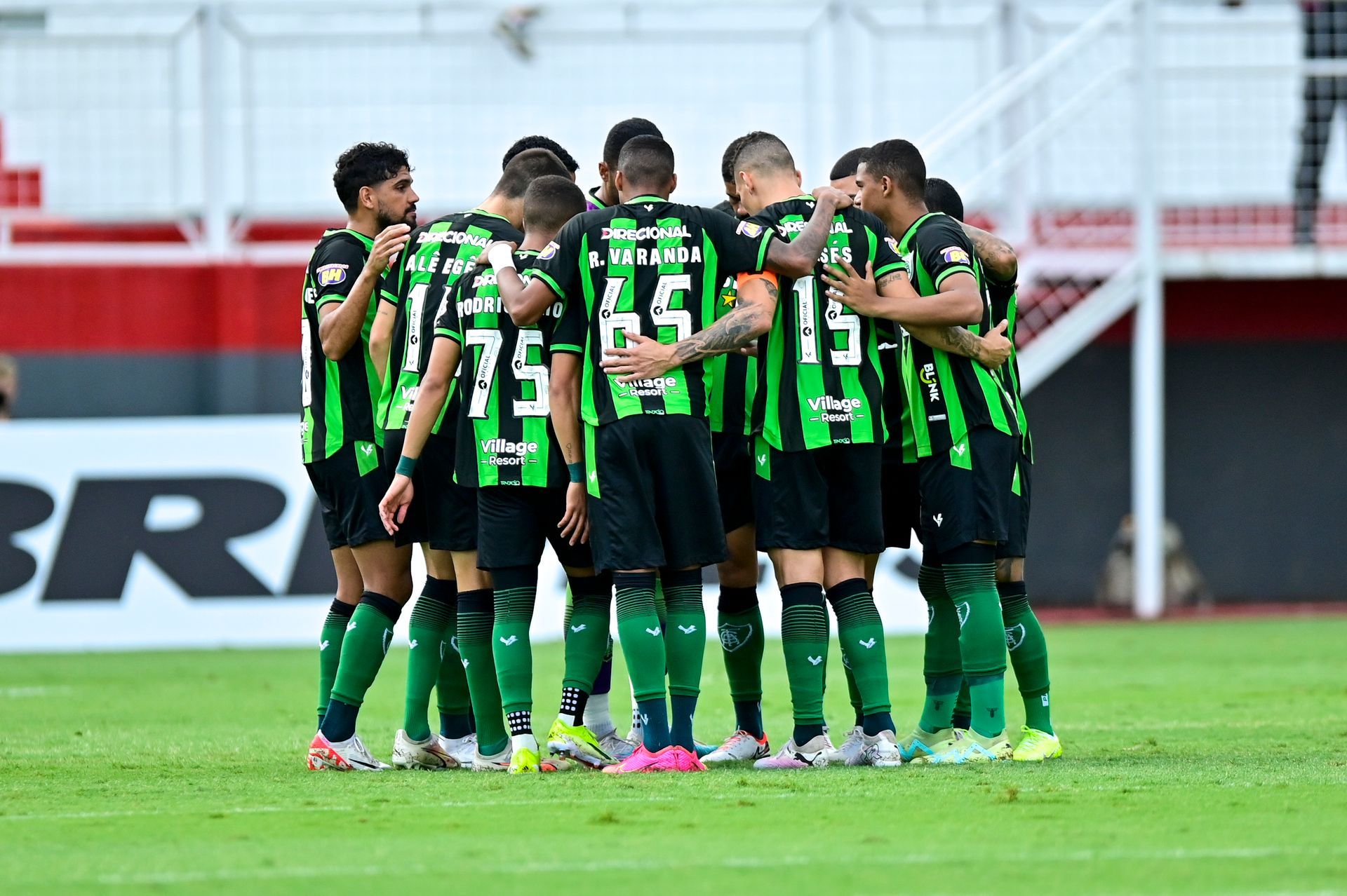 América vence Tombense e garante classificação para a semifinal do Mineiro