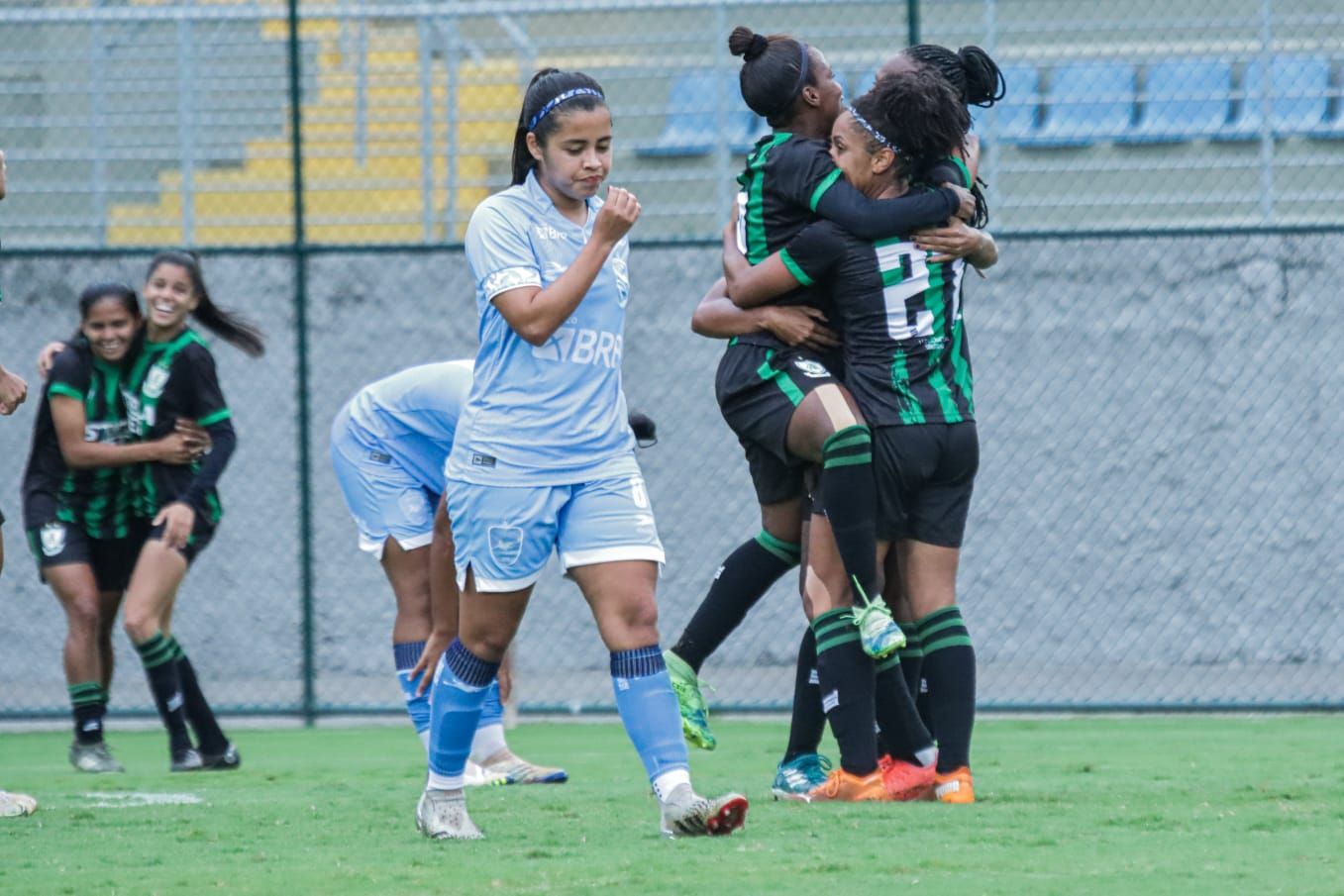 Spartanas conquistam a primeira vitória no Brasileirão A-2