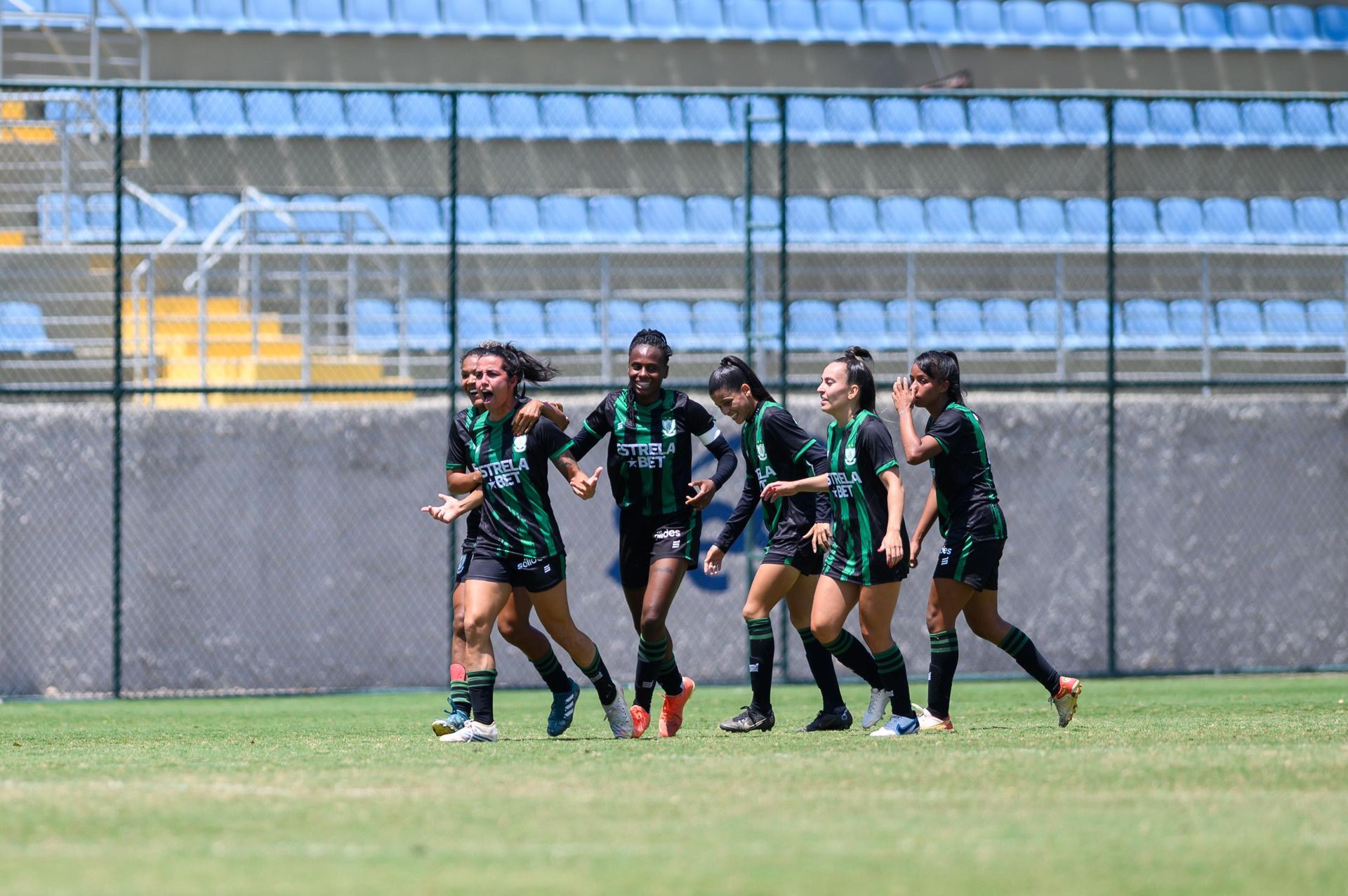 Spartanas empatam com Cruzeiro na estreia do Campeonato Mineiro