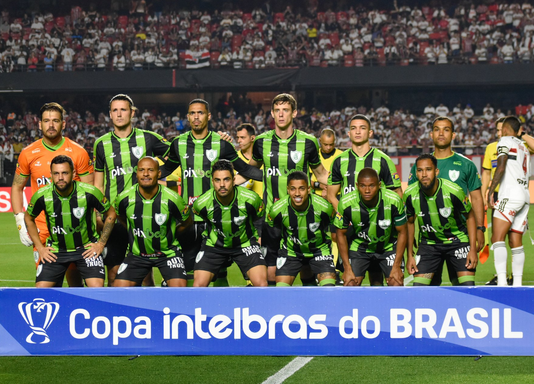 No primeiro jogo pelas quartas de final da Copa do Brasil, América é superado pelo São Paulo