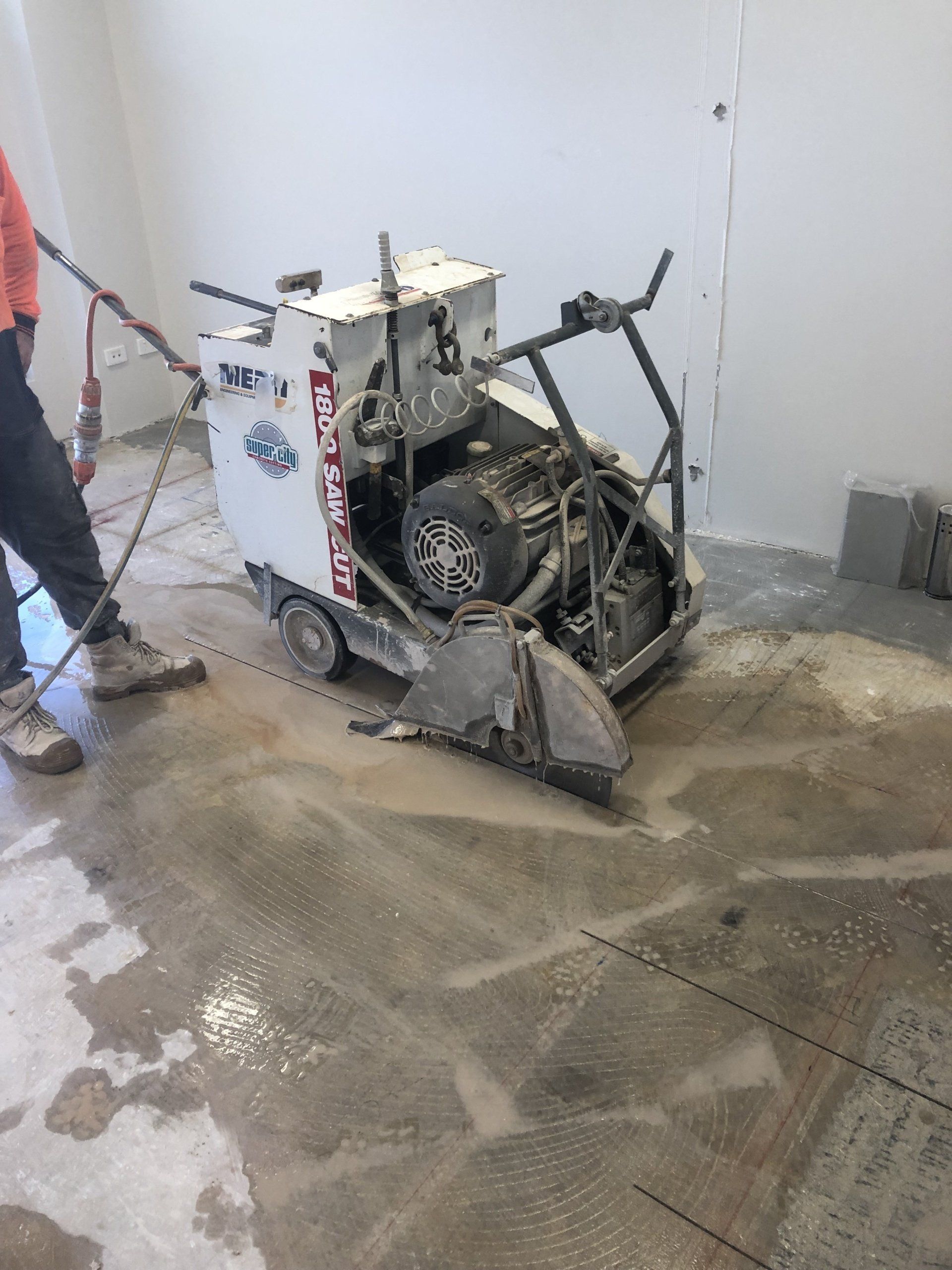 Concrete Cutting Equipment  — Super City Concrete Cutting In Darwin, NT