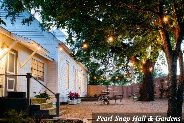 A picture of the pearl snap hall and gardens
